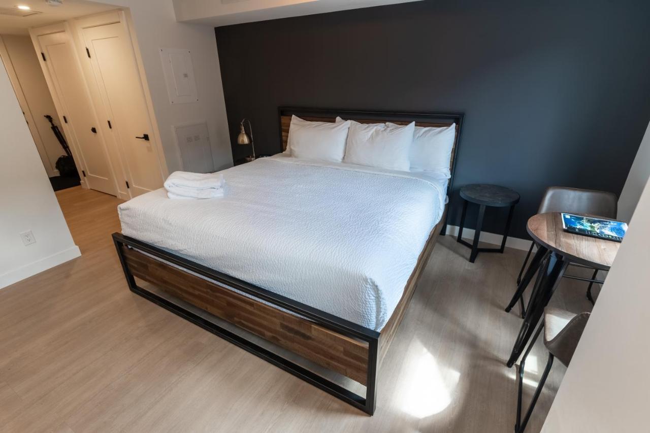 Studio Apartment (No On-Site Parking)
