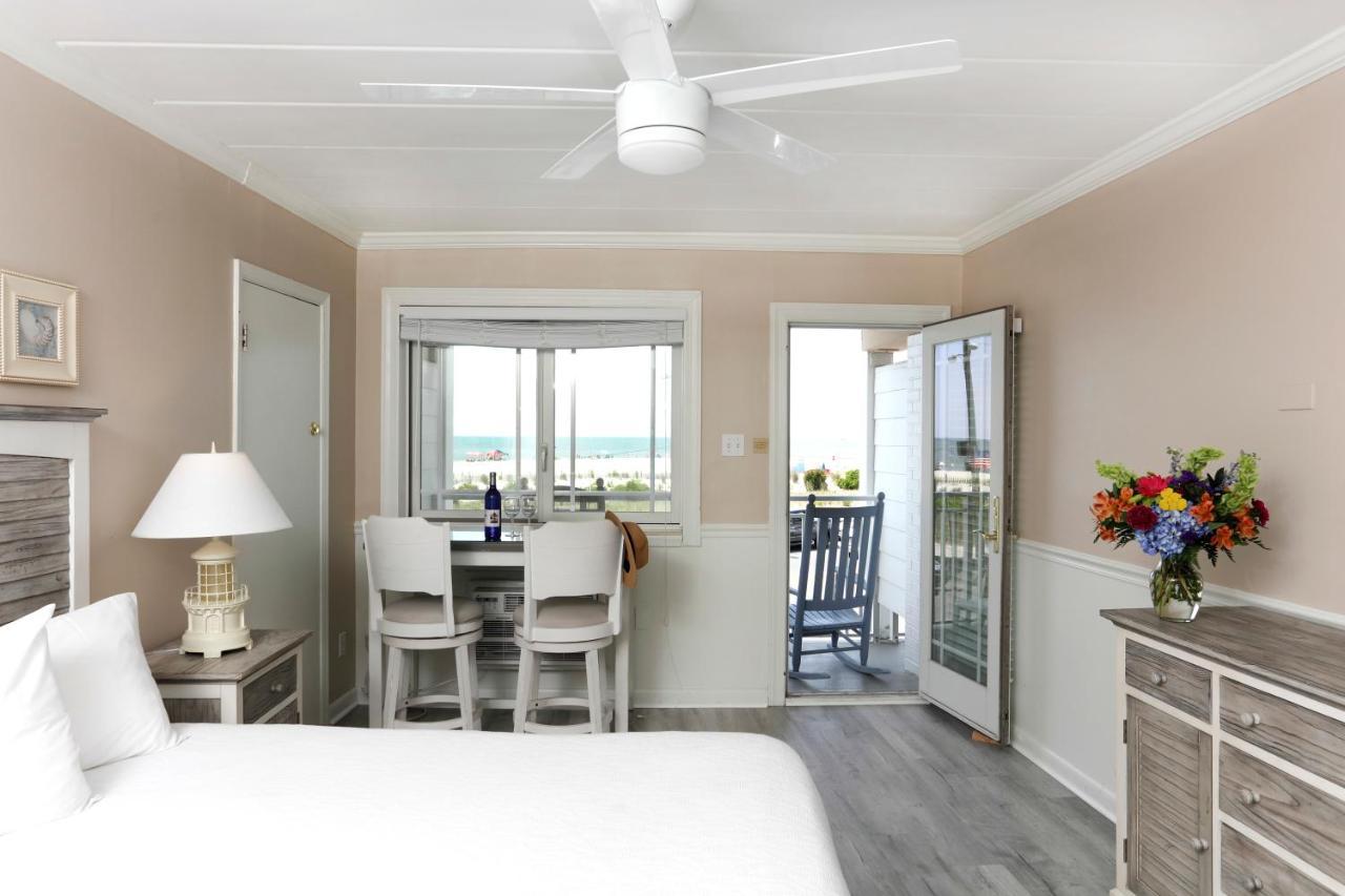 Victoria Two Double Beds