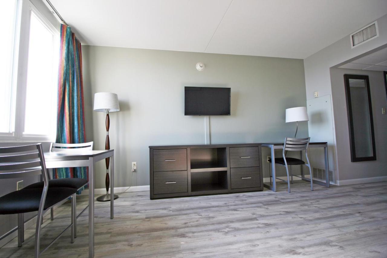 One-Bedroom Suite Sofa Bed