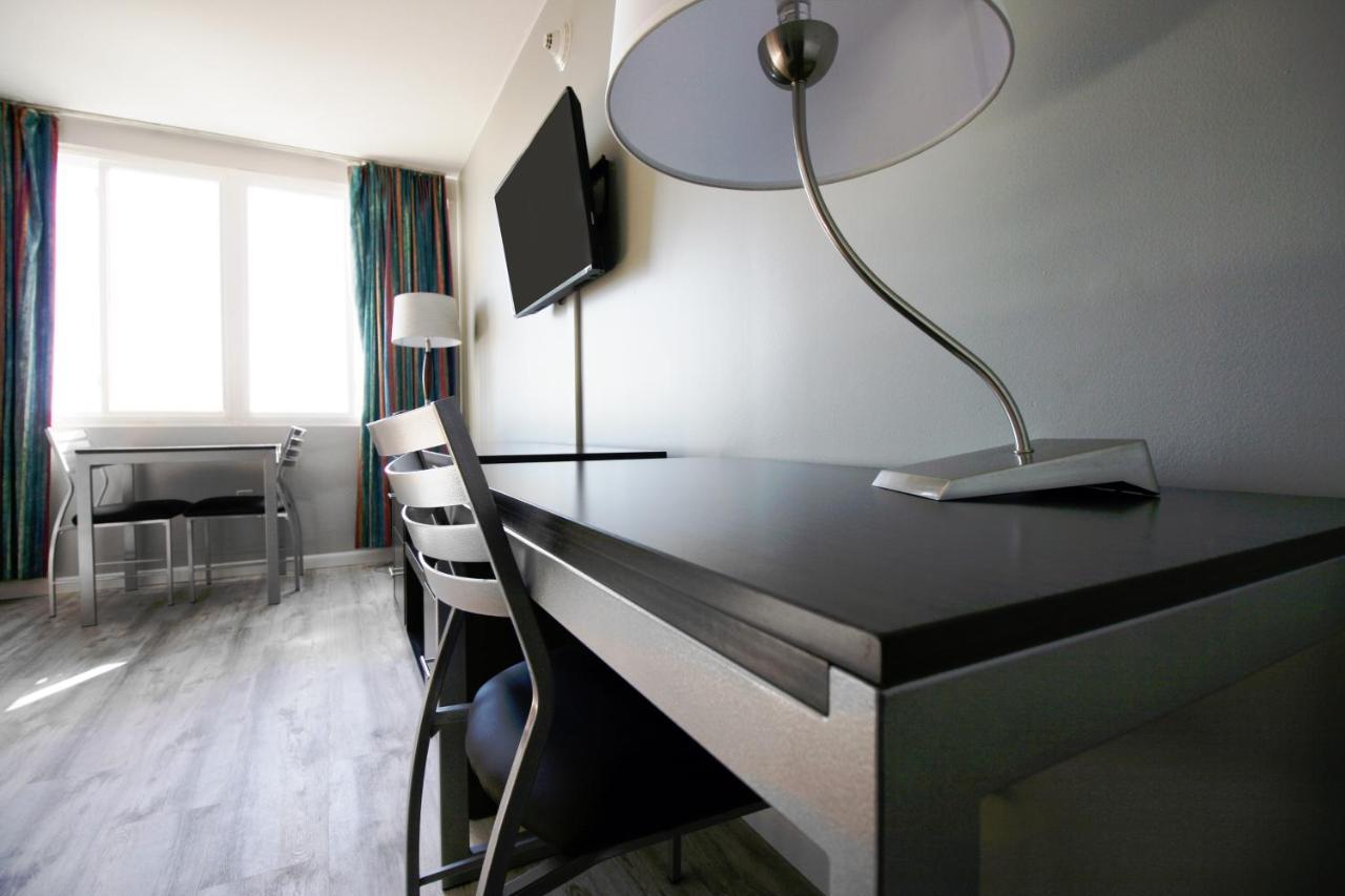 One-Bedroom Suite Sofa Bed