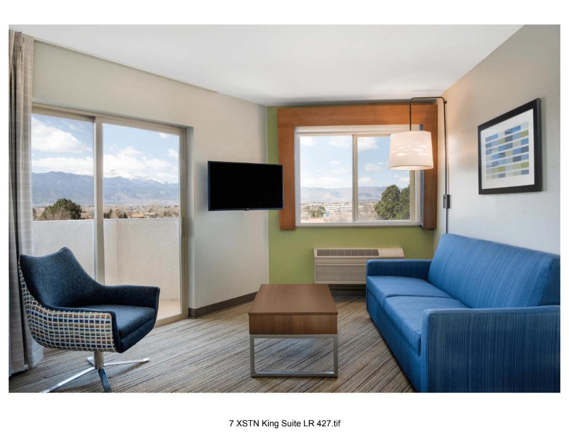 Queen Room - Hearing Accessible, Full Kitchen, Sofa Bed