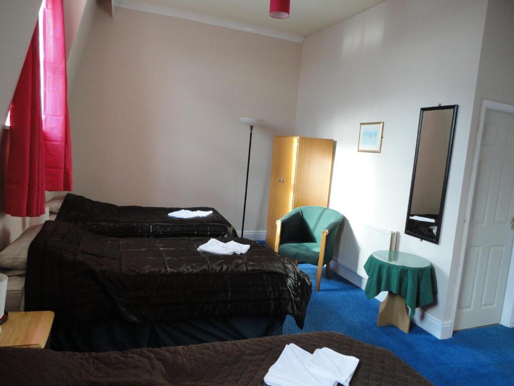 Queen Room Two Queen Beds