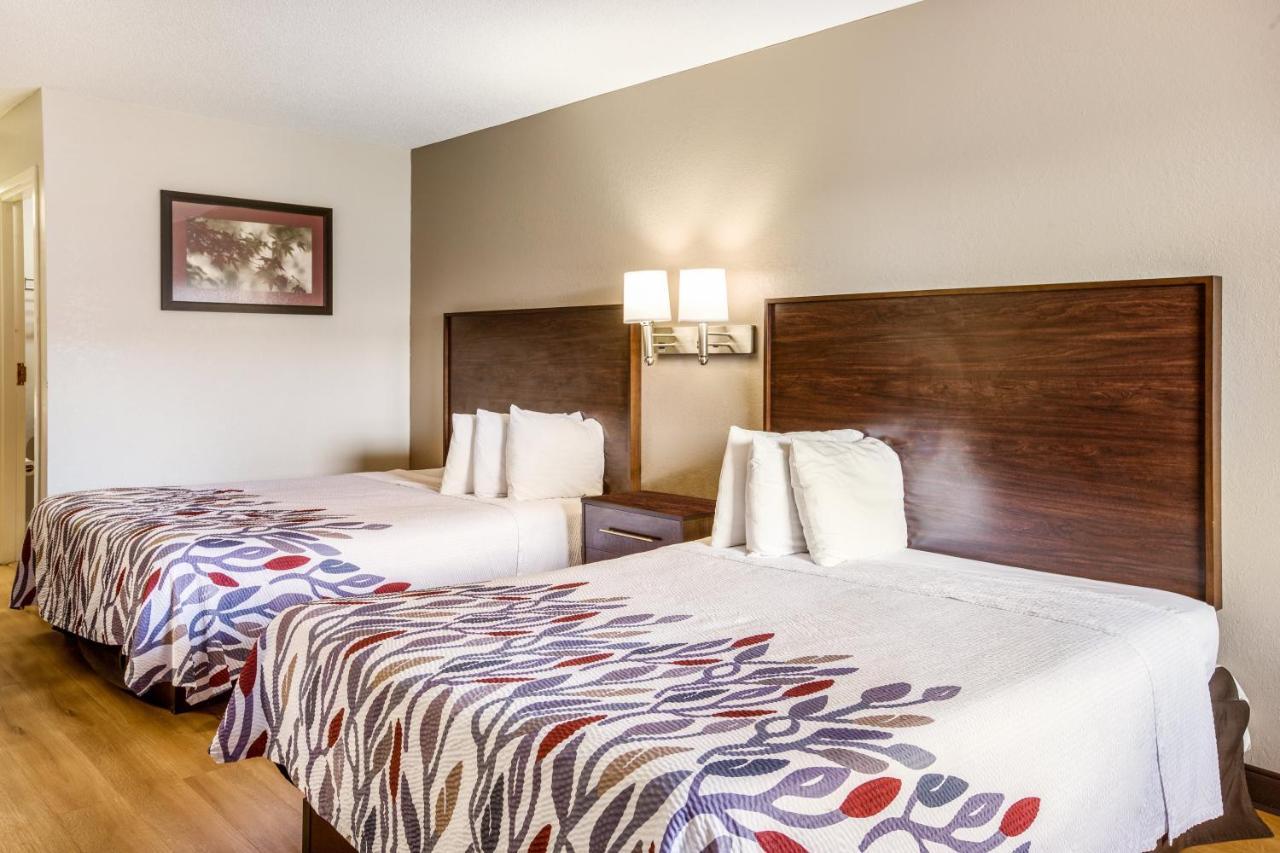 Deluxe Room Two Queen Beds Disability Access Non-Smoking