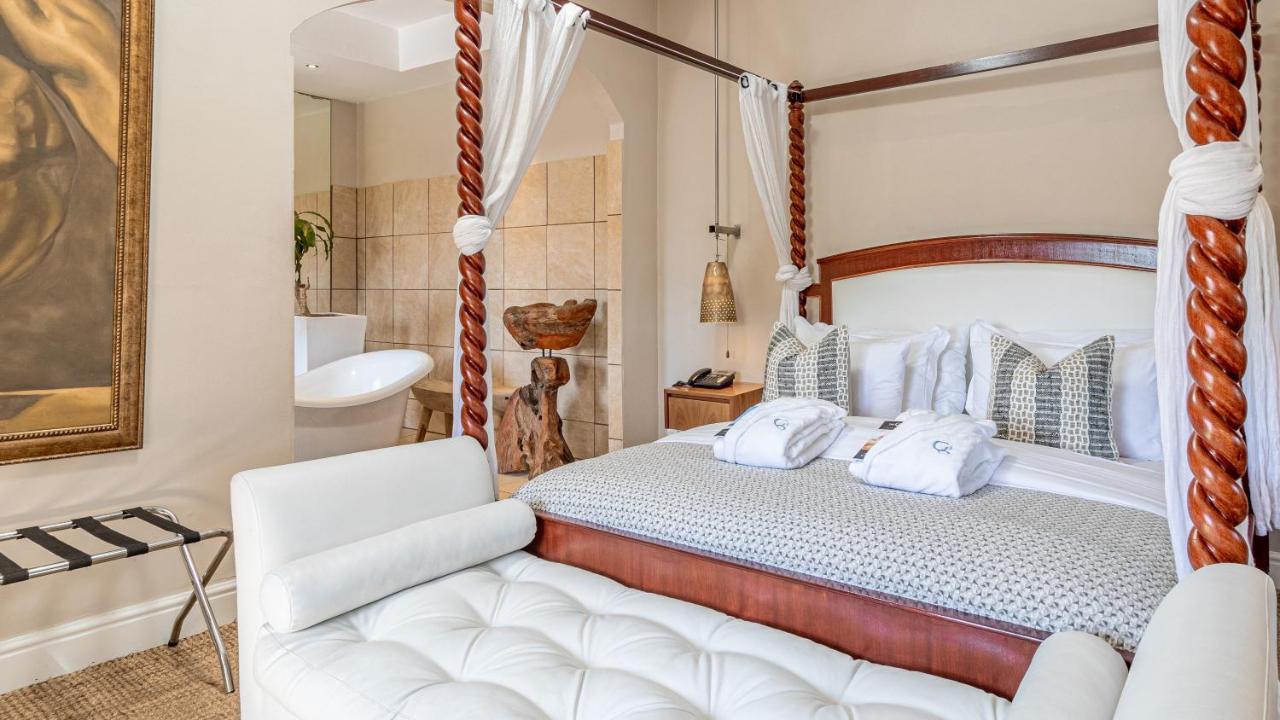 Suite with Private Balcony
