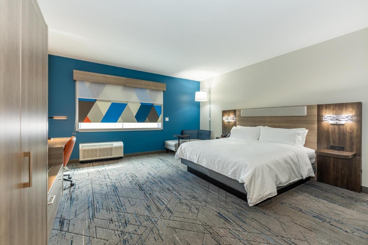 King Room Hearing Accessible