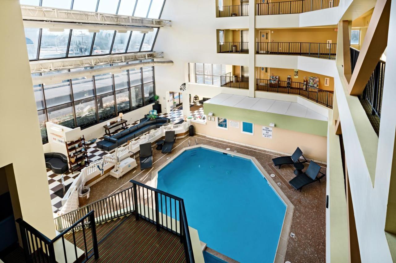 One-Bedroom Suite