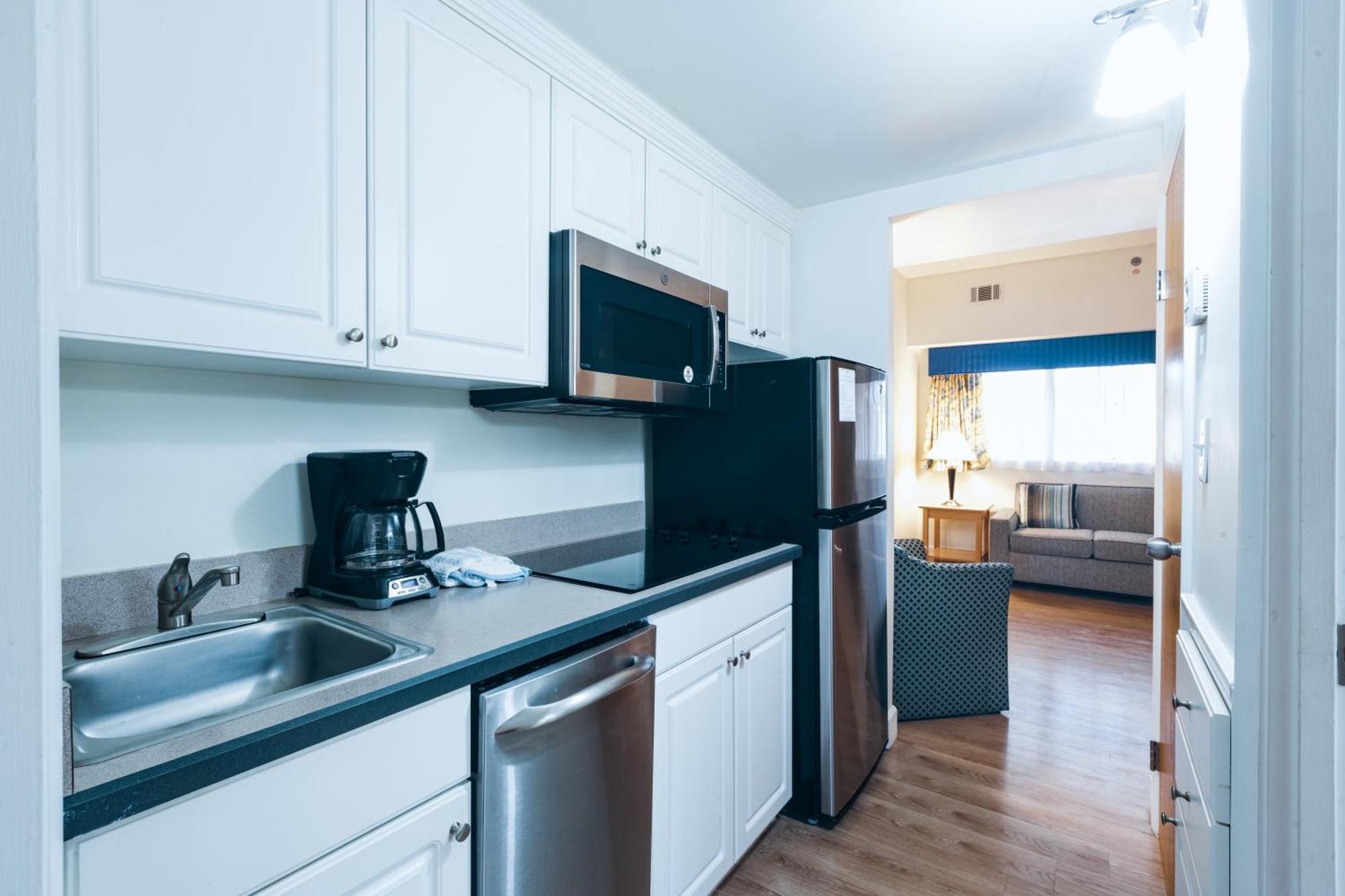 One-Bedroom Suite