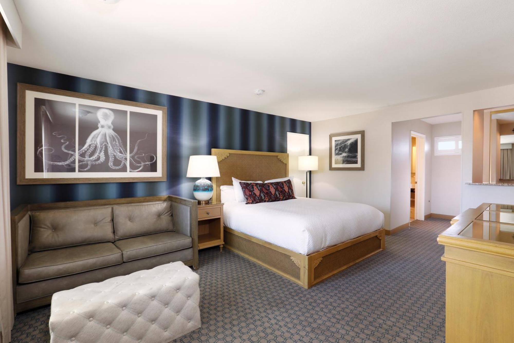 Standard King Room