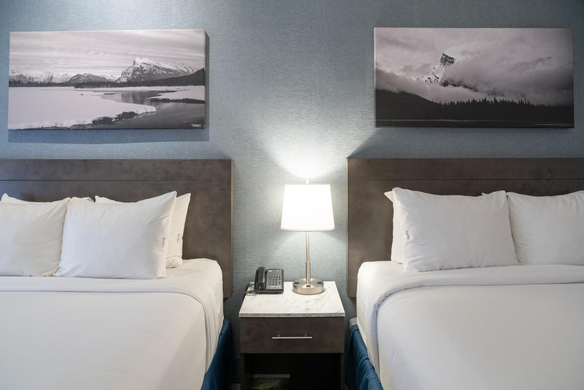 Superior Queen Room with Two Queen Beds