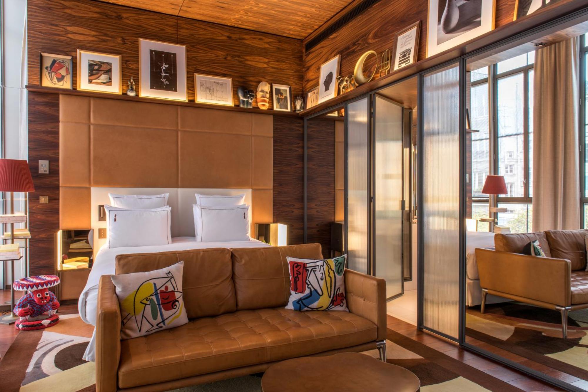 Executive Room
