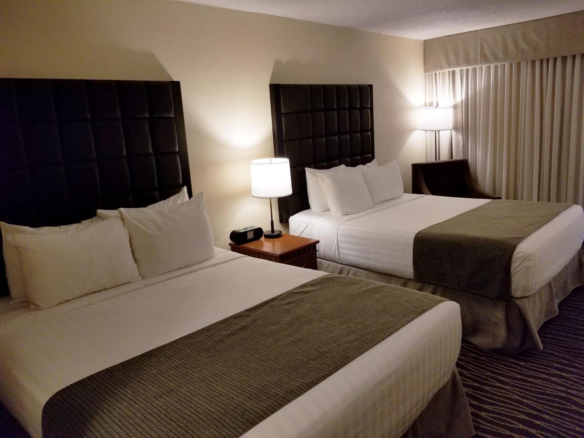 Queen Room with Two Queen Beds and Pool View - Ground Floor