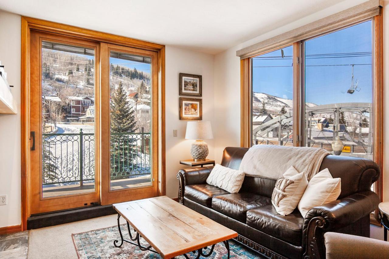 1 Bedroom Condominium with Spa #202