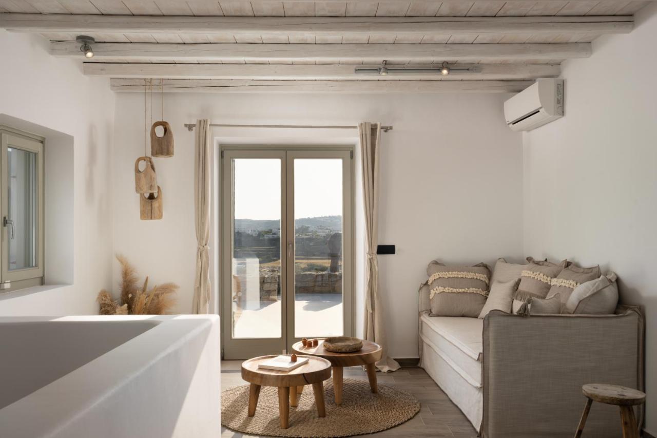 Deluxe 1 Bedroom Apartment (Psarrou 2)