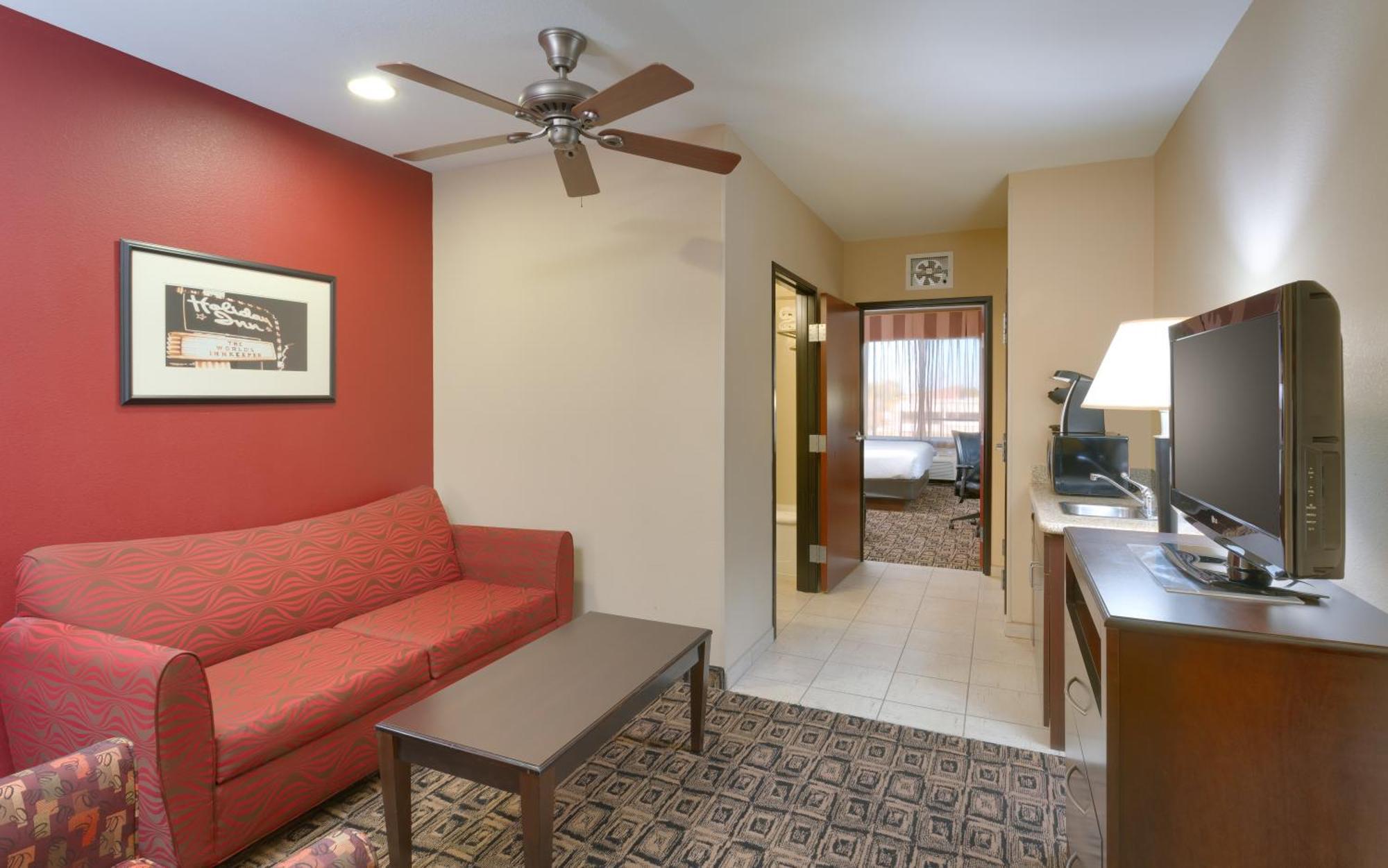 One-Bedroom King Suite Sofa Bed