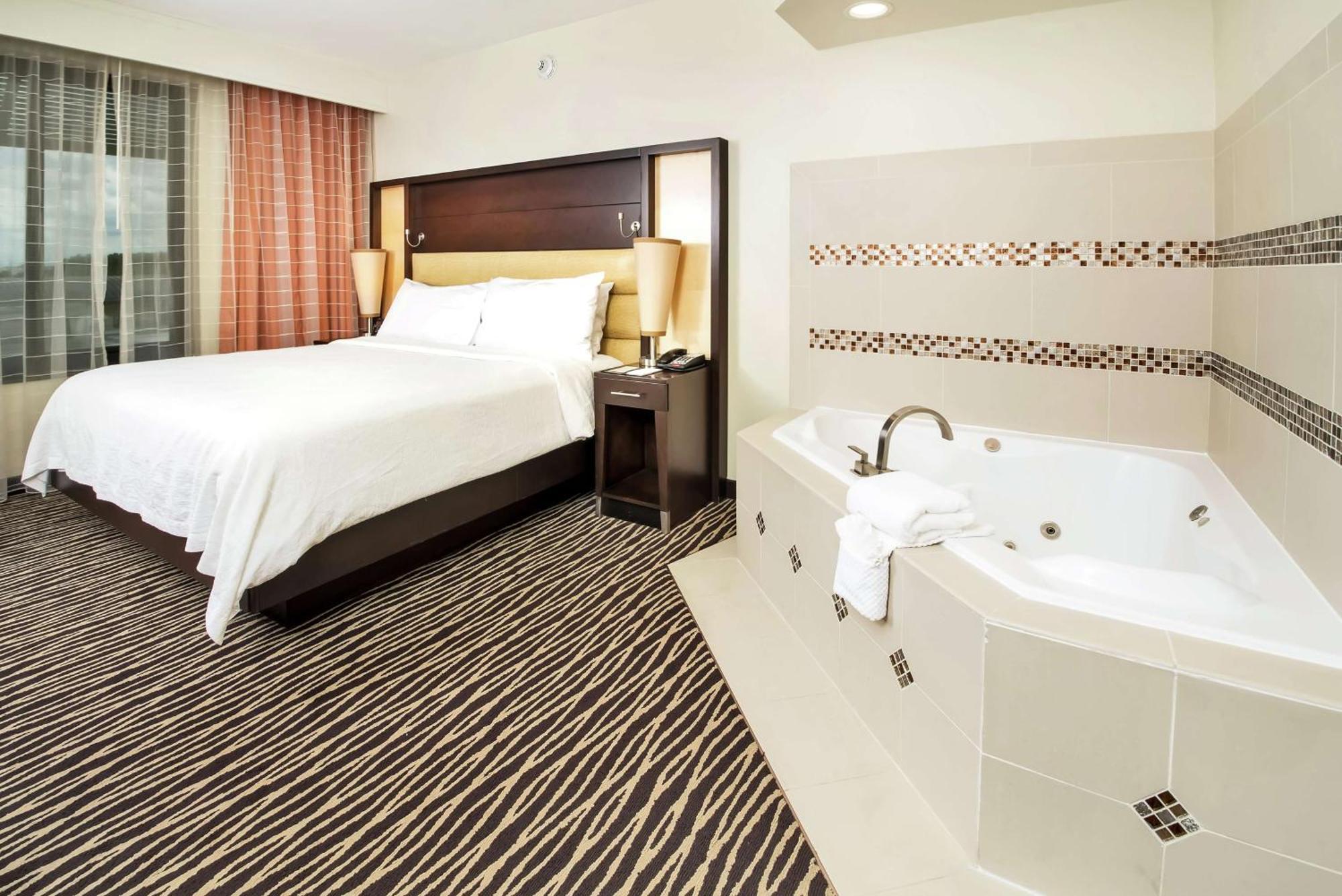 King Suite Spa Bath Non-Smoking
