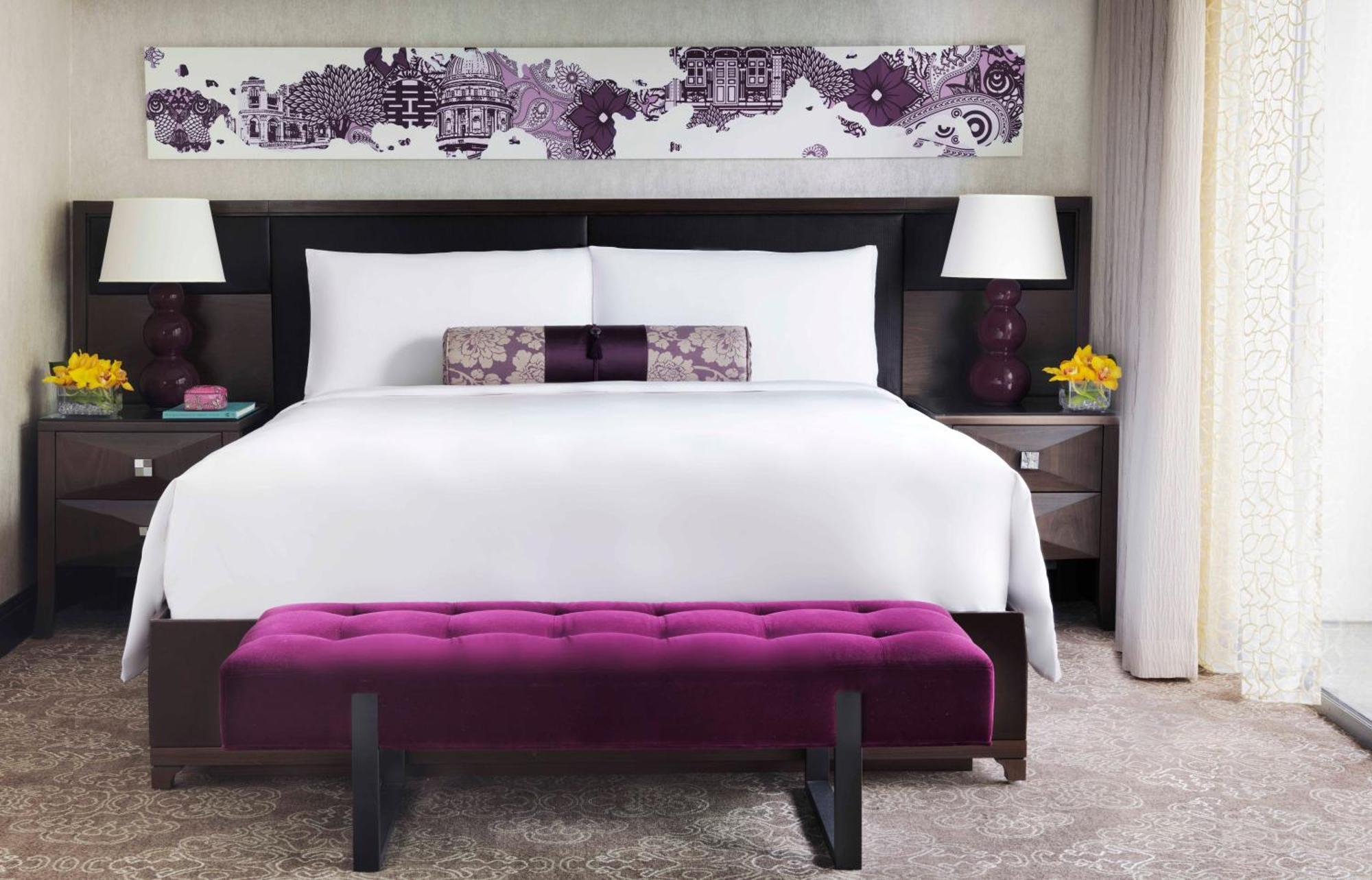 Signature Suite, 1 King, 2 Balconies