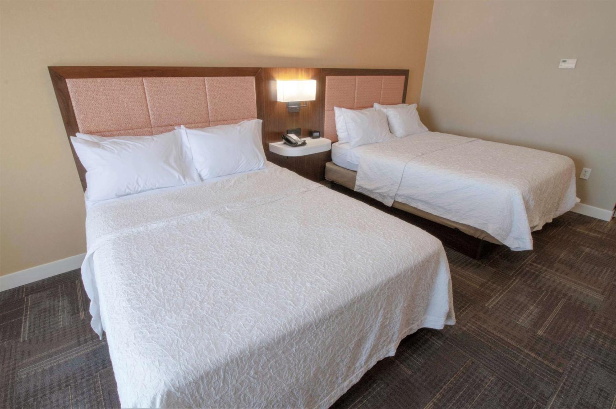 Room Two Queen Beds Non-Smoking