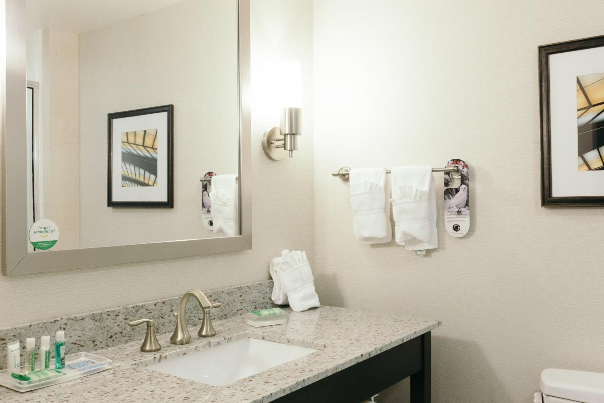 Junior King Suite