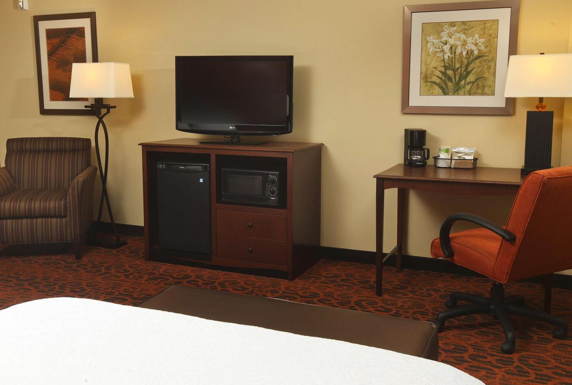 Queen Room with Two Queen Beds - Mobility and Hearing Access/Non-Smoking