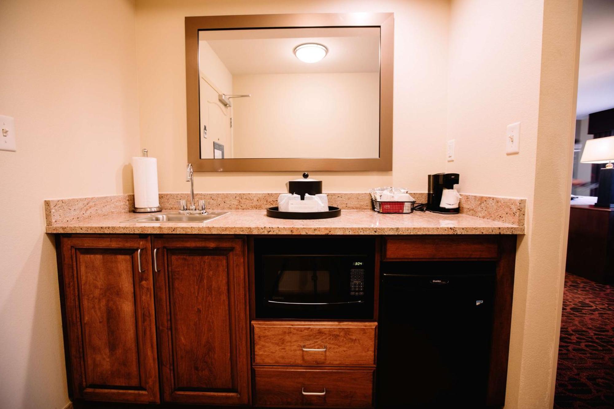 Studio Suite with Two Queen Beds