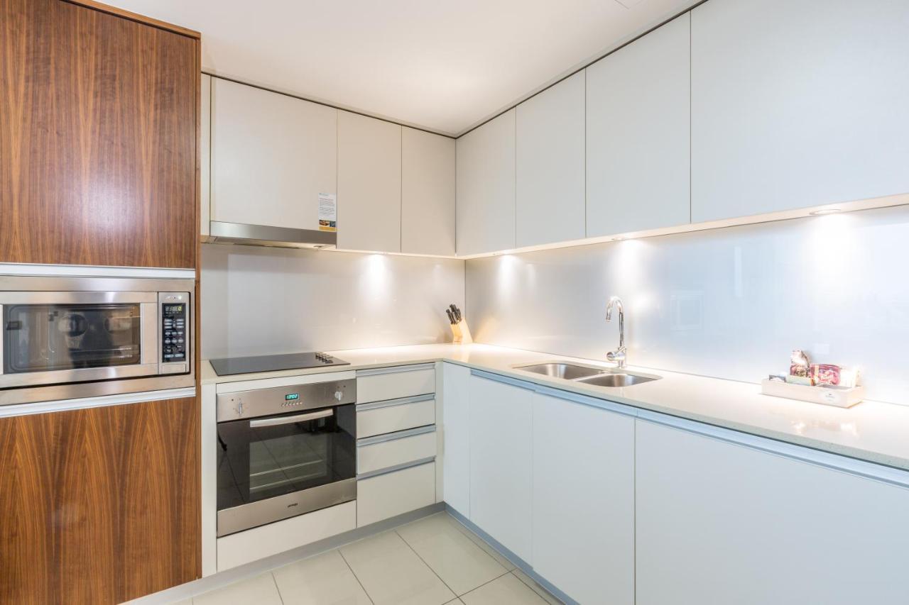 One-Bedroom Apartment Hinterland View