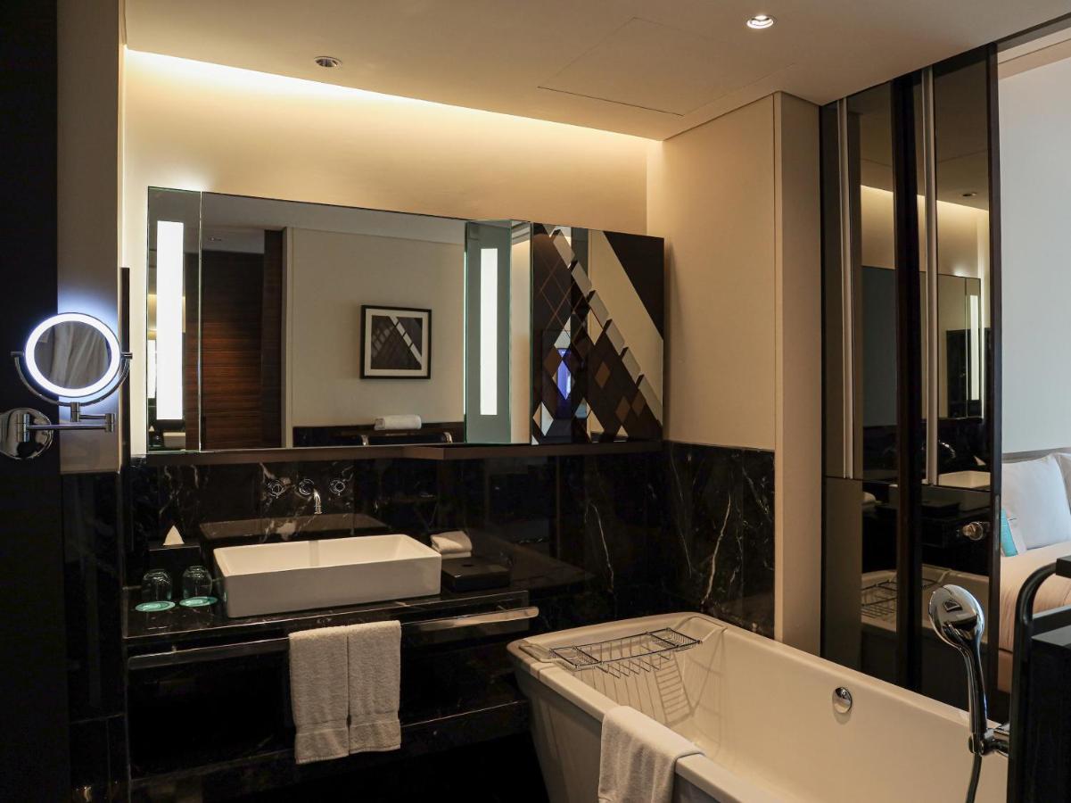 Executive, Guest room, 2 Twin/Single Bed(s), High floor