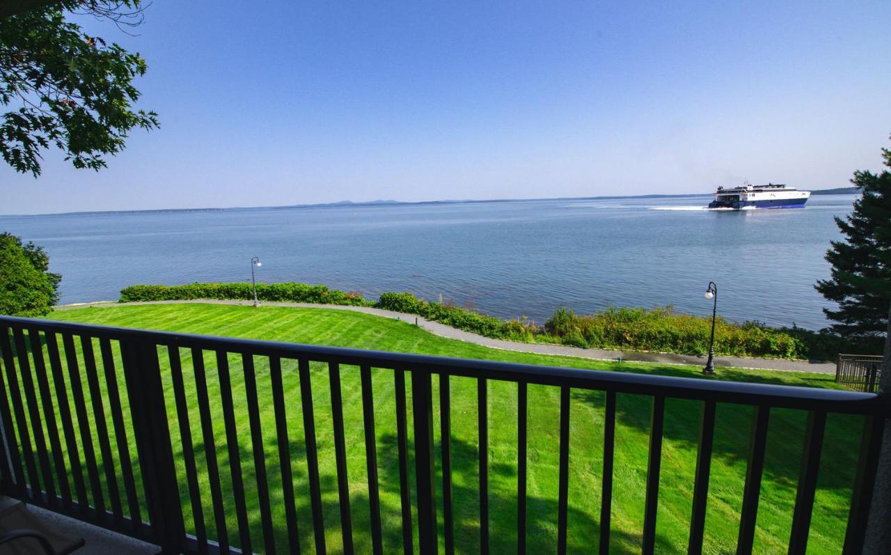 Premium King Room Oceanfront View