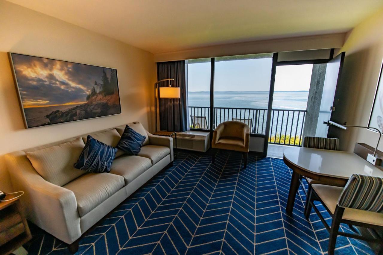 Premium King Room Oceanfront View