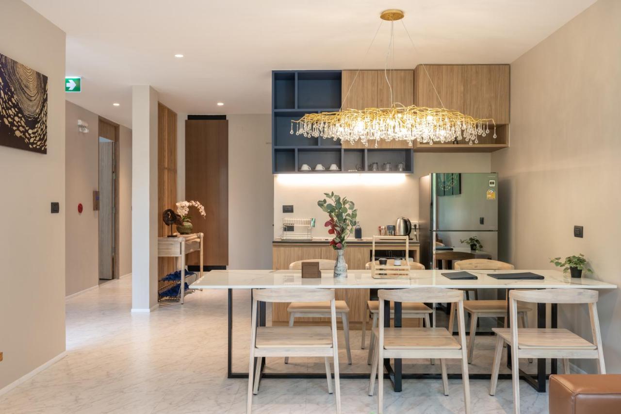 Five Bedroom Suite