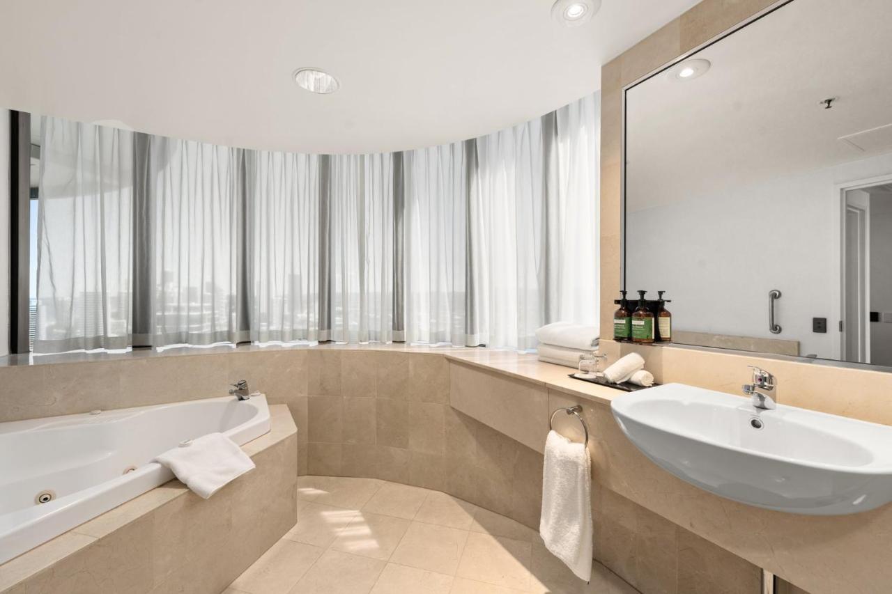 One-Bedroom Suite with Ocean View