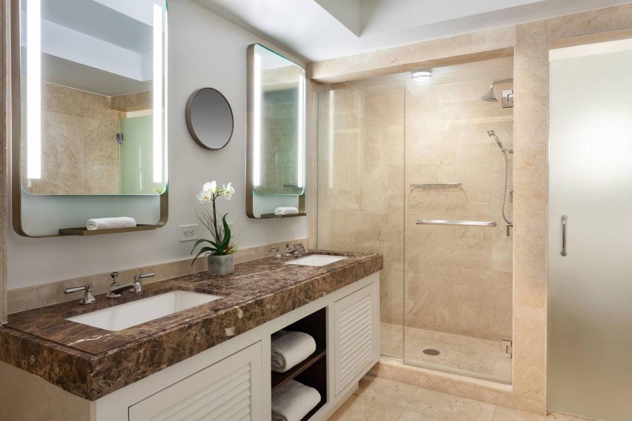 King Room with Intracoastal View