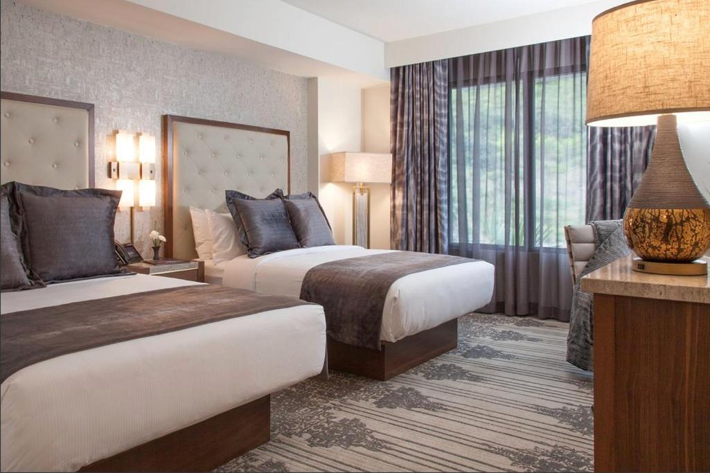 Superior Double Queen Beds No Balcony
