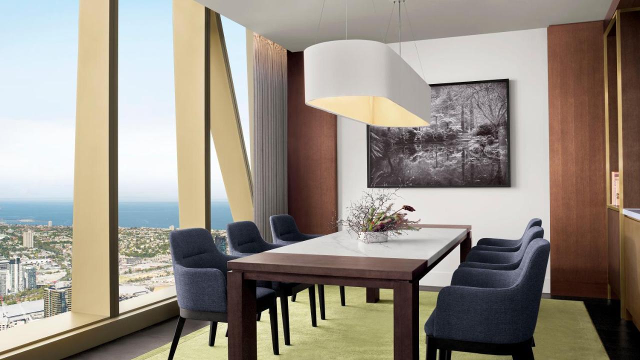 Executive Suite Club Access,1505839036:JPEG