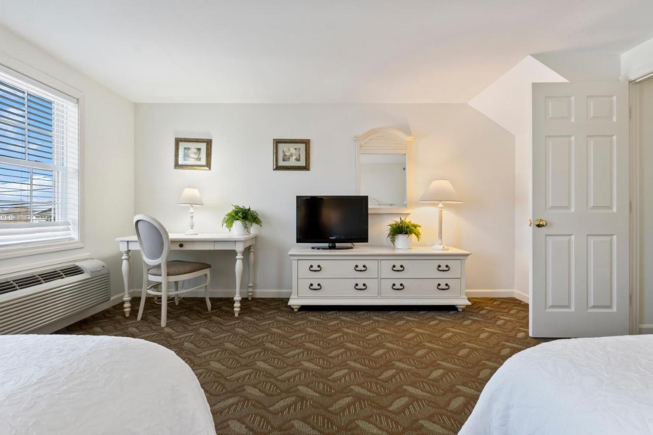One-Bedroom Suite