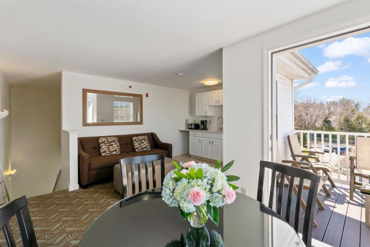 One-Bedroom Suite