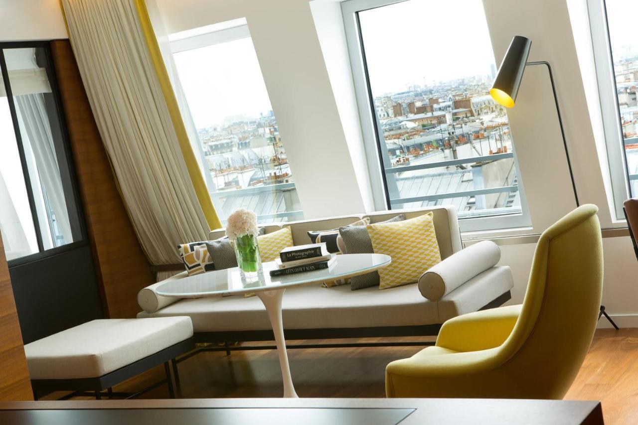 Skyline Suite with Skyline View