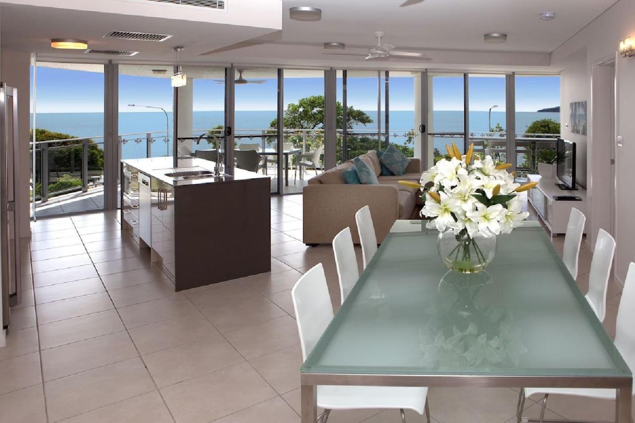 Three-Bedroom Apartment with Ocean View - Sub Penthouse
