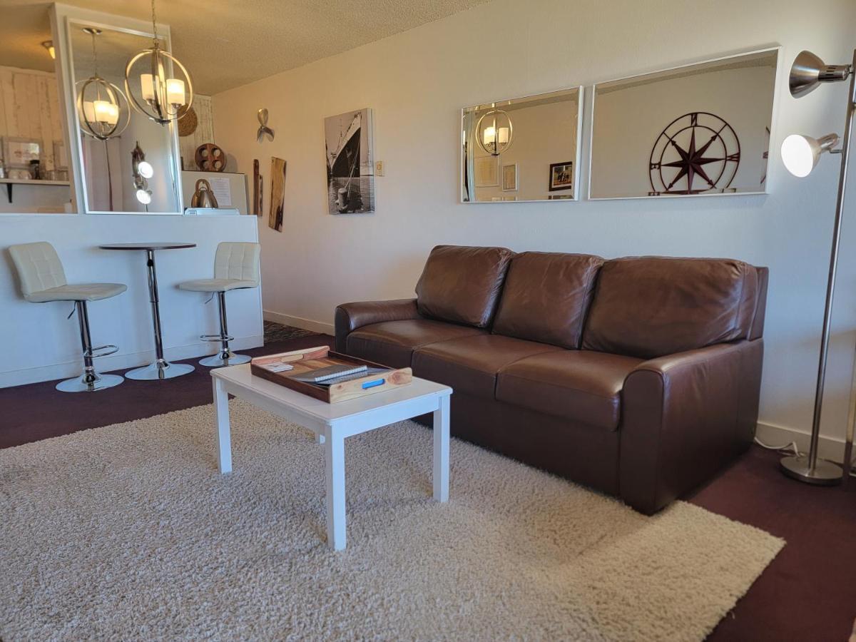 2nd Floor Condo Ocean View Balcony Dog Friendly