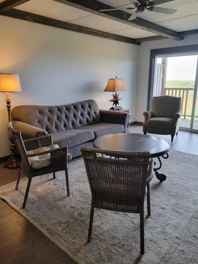 2nd Floor Deluxe Condo Ocean View Balcony Non Pet Friendly