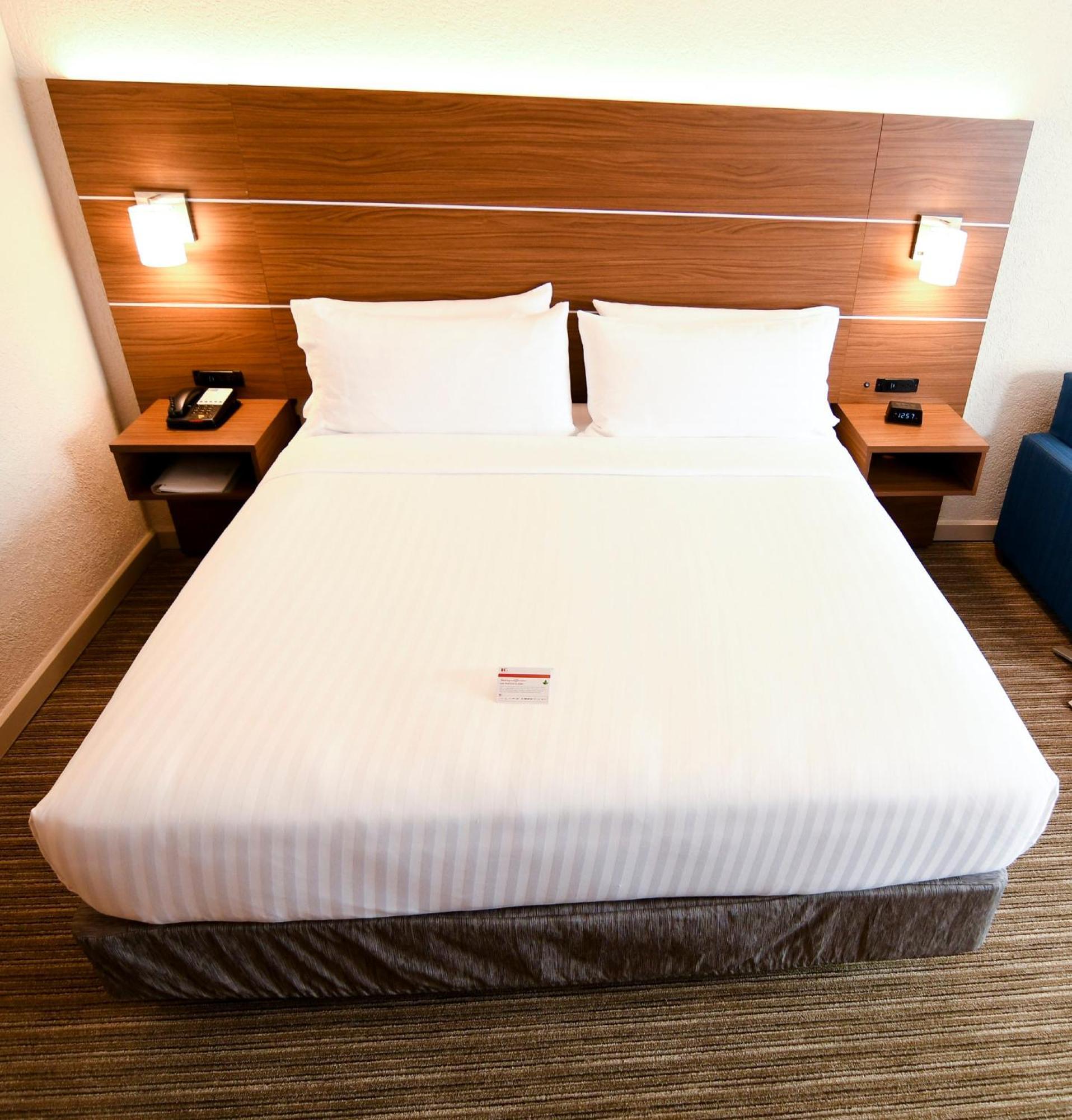 Standard King Room