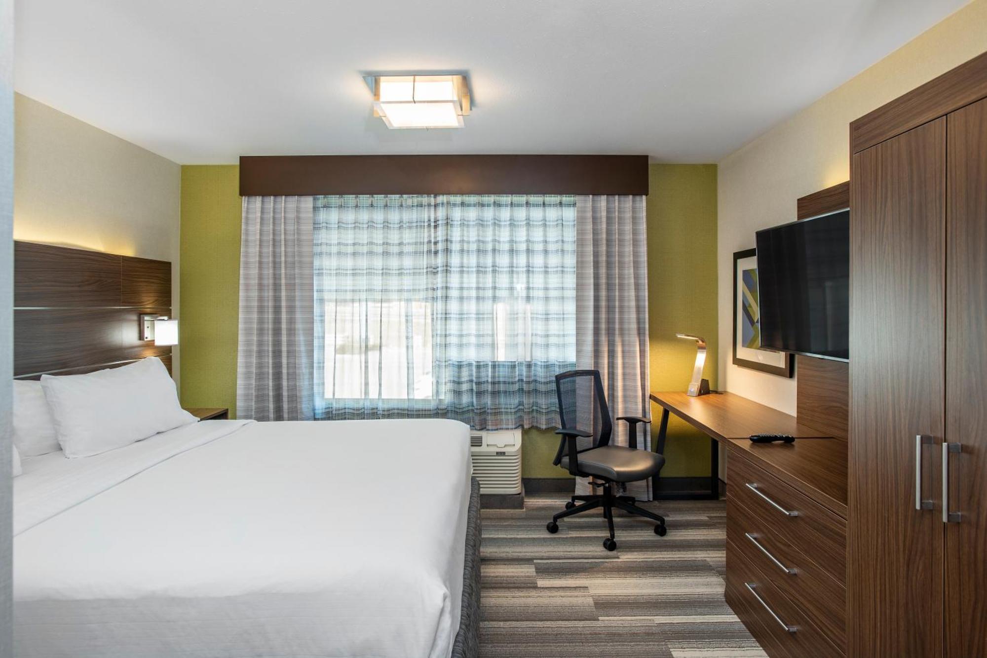 Standard King Room with Extra Floor Space