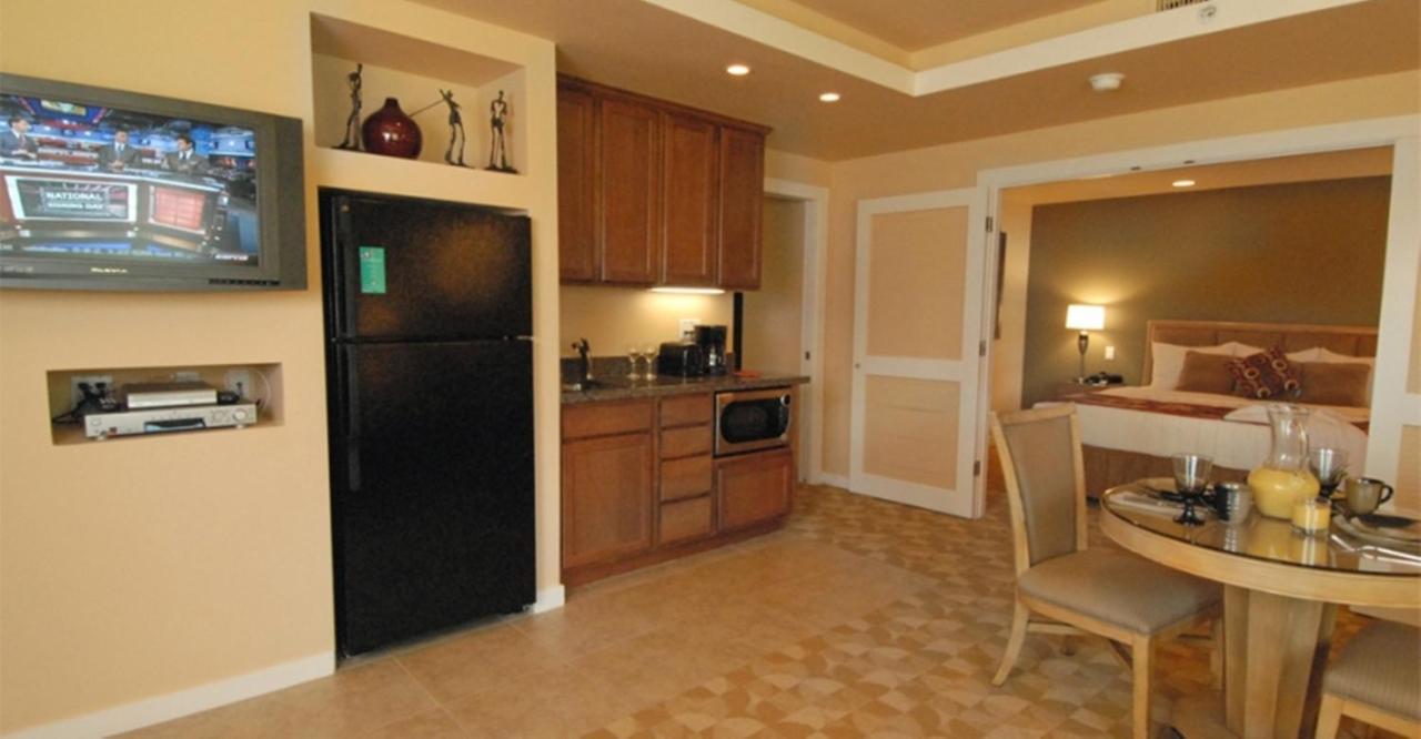 One-Bedroom Suite