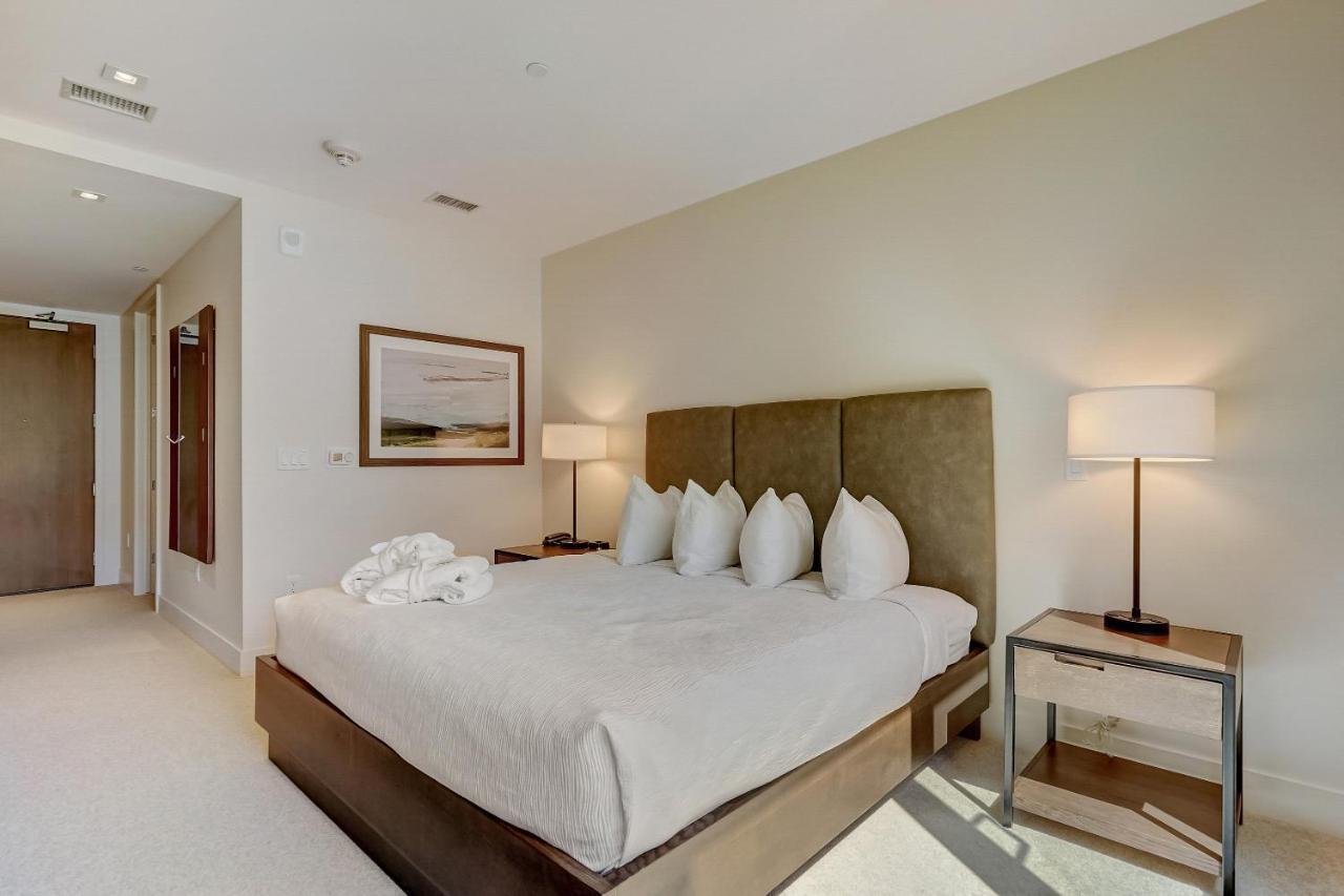 Single Room #307A