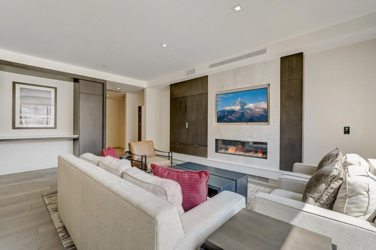 2 Bedroom Condominium #307B