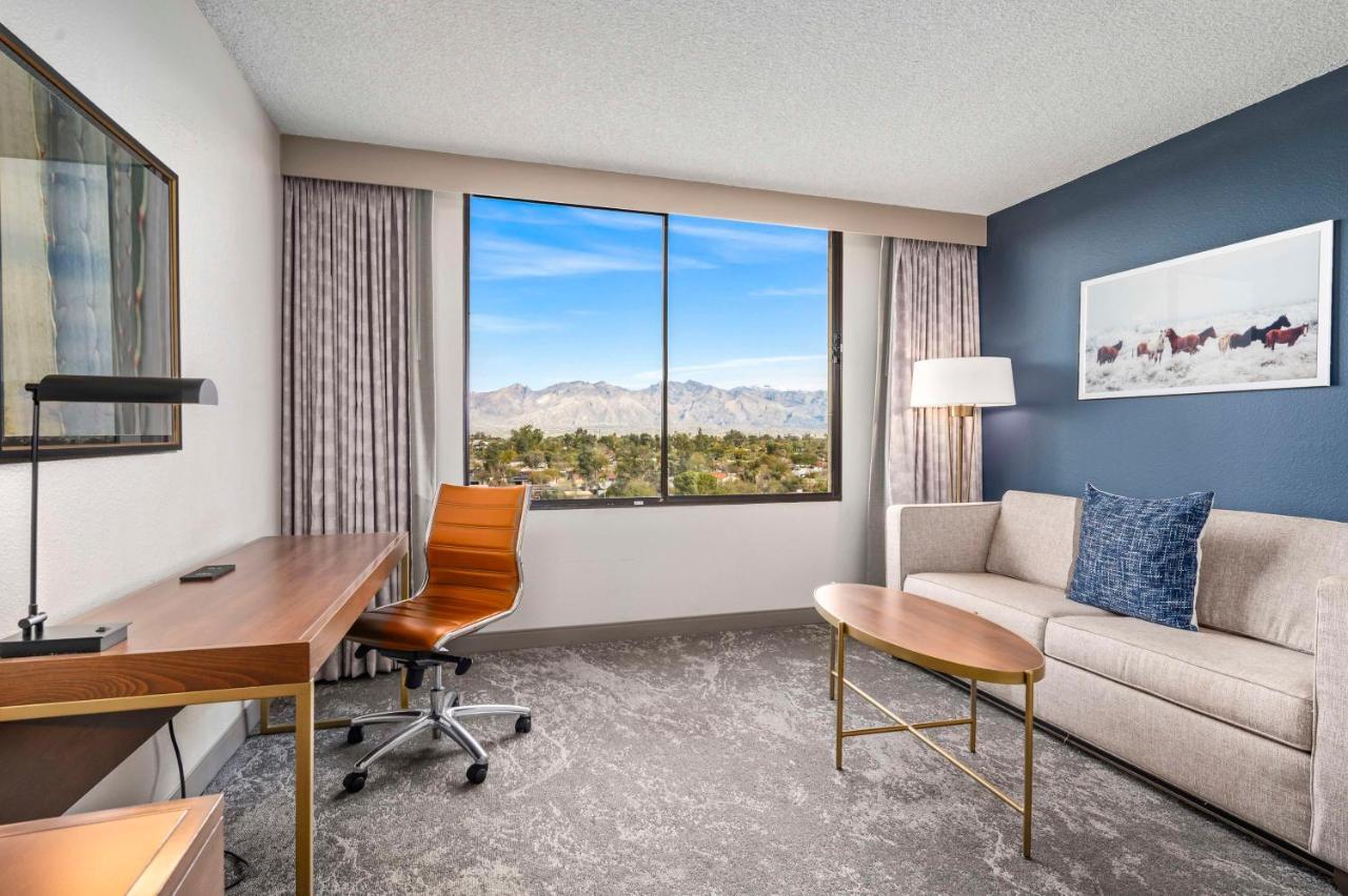 Standard King Suite