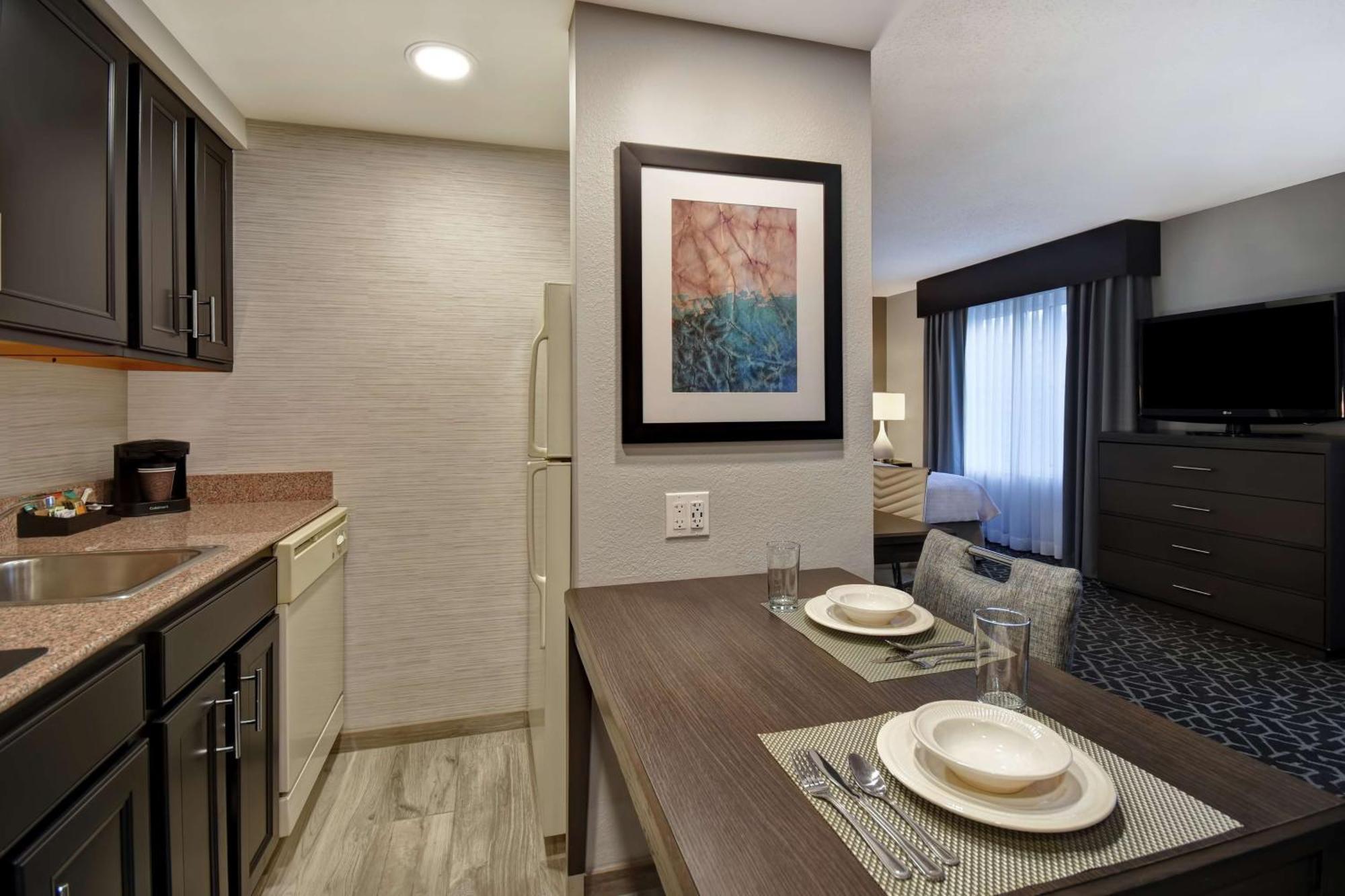 King Studio Suite Non-Smoking