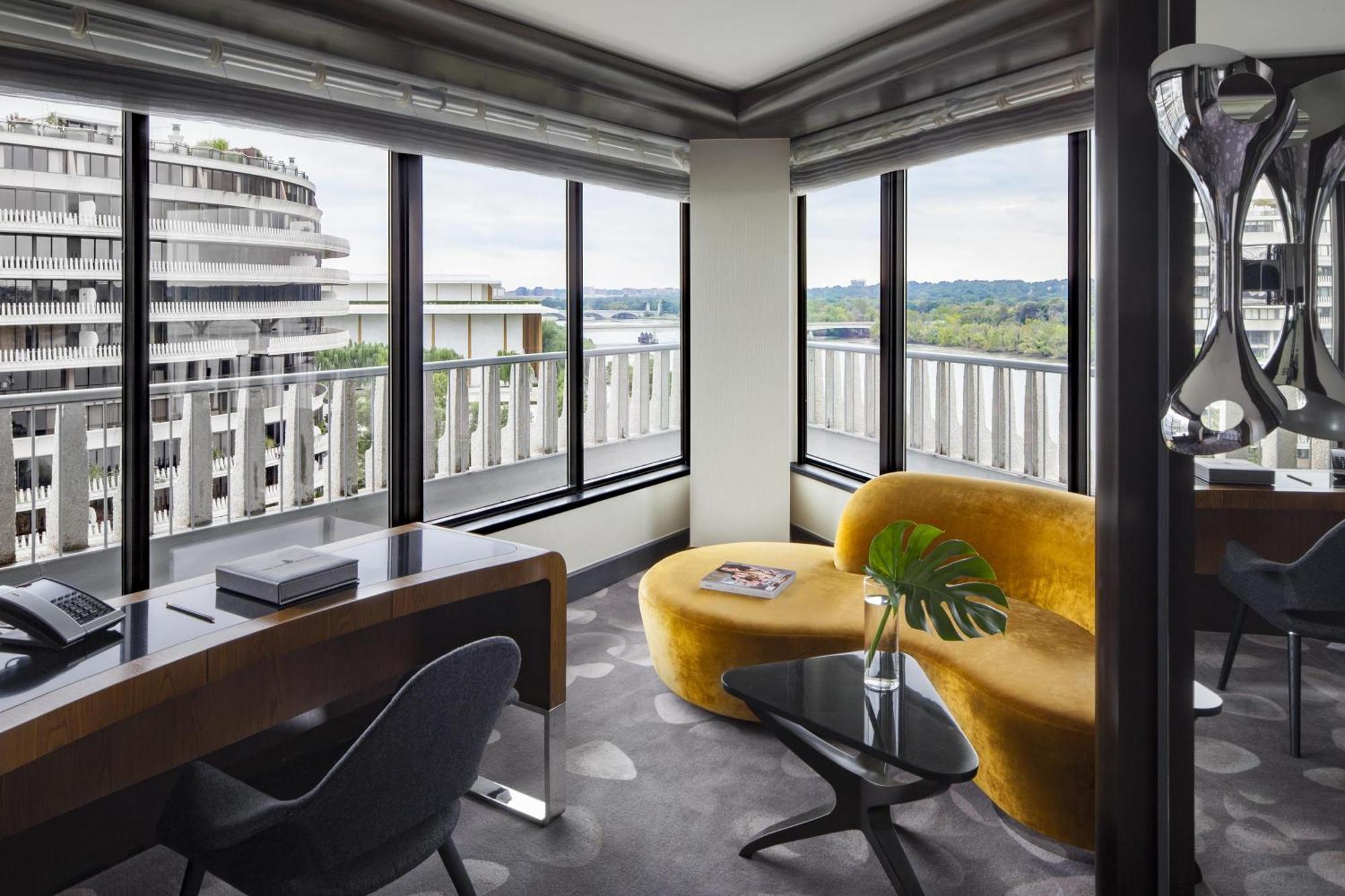 Americana Suite