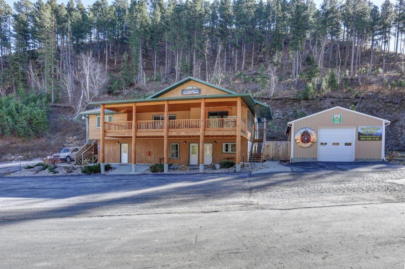Seven-Bedroom Holiday Home