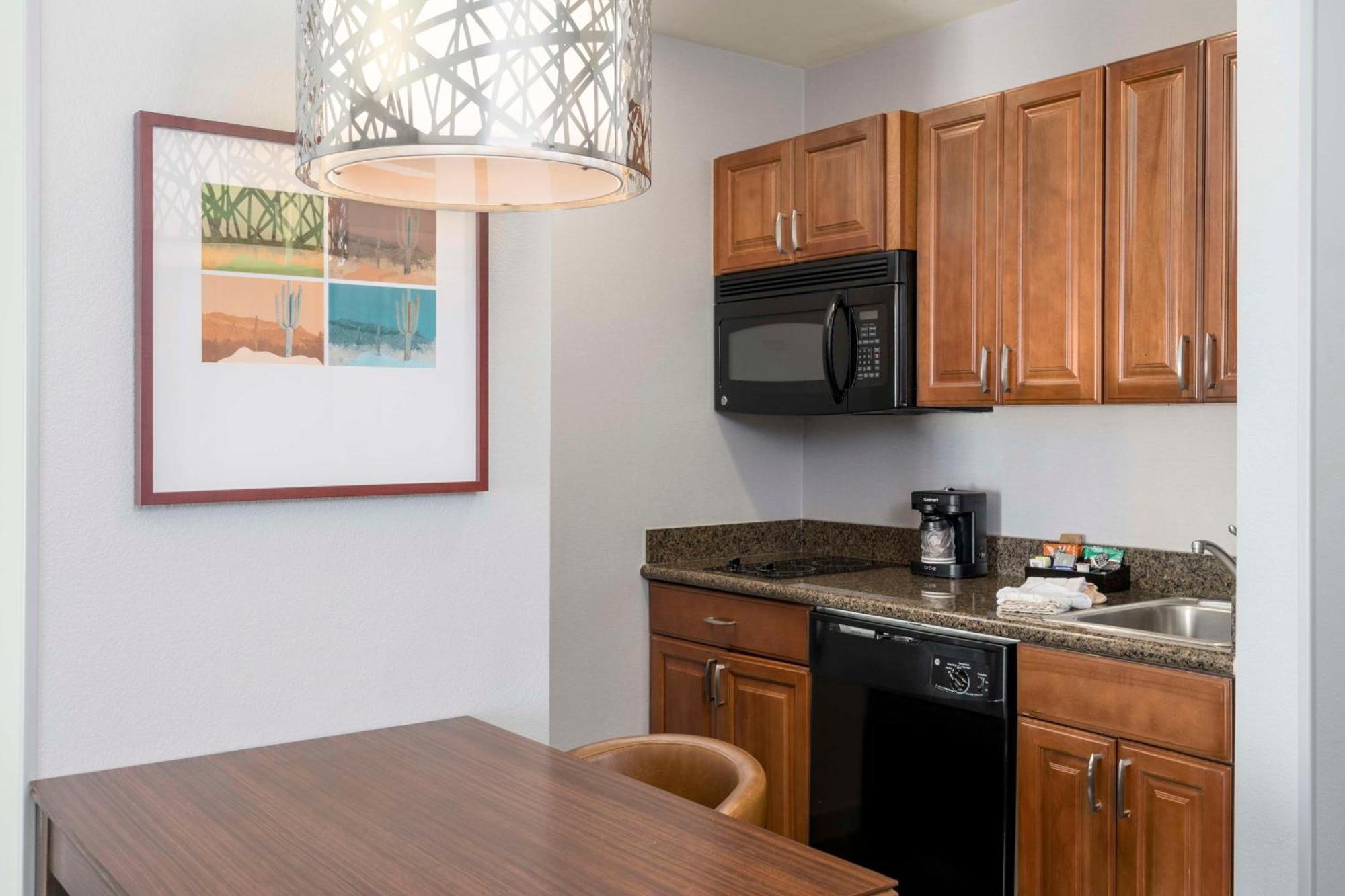 One-Bedroom King Suite Non-Smoking