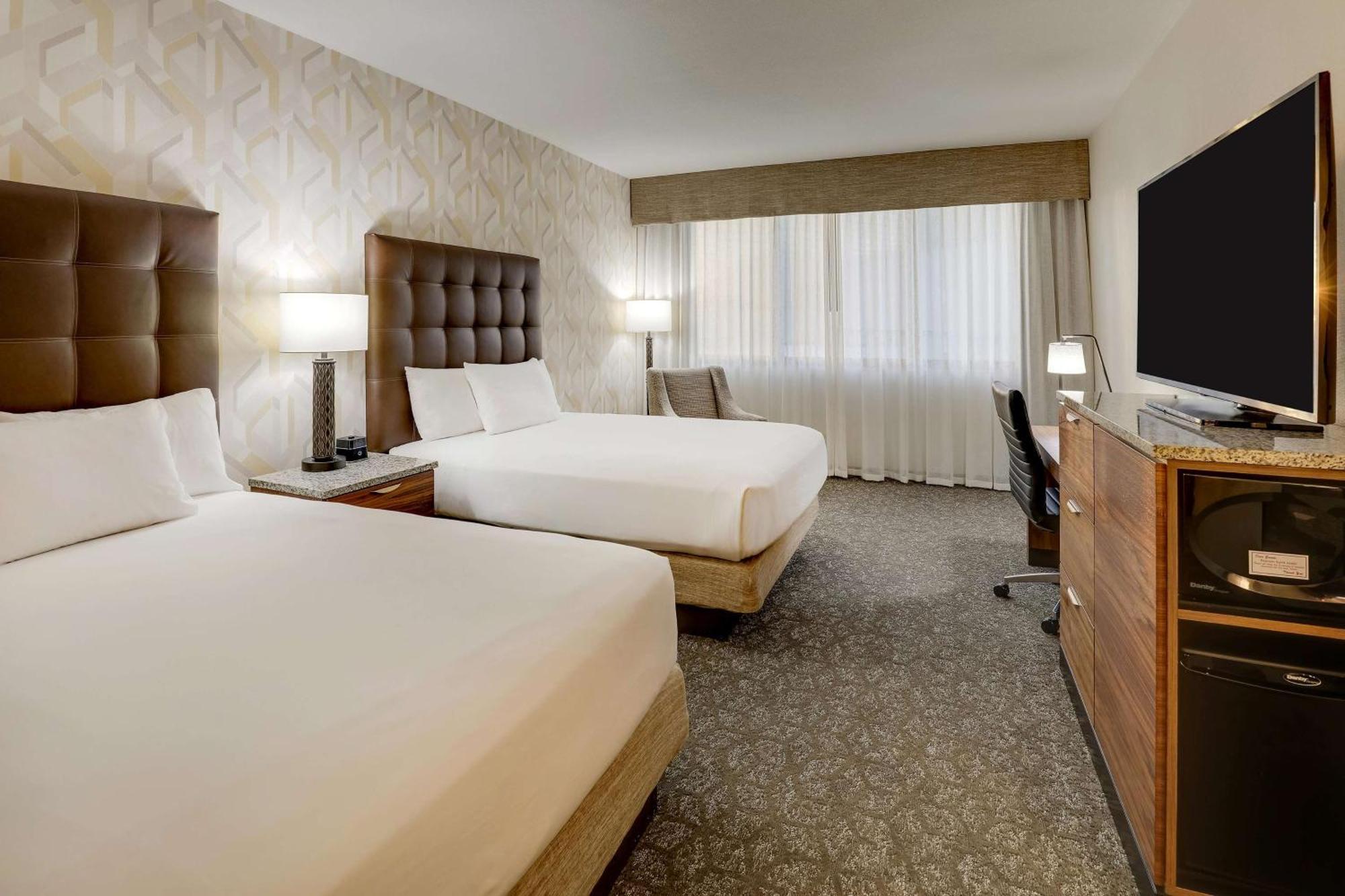 Deluxe Queen Room with Two Queen Beds